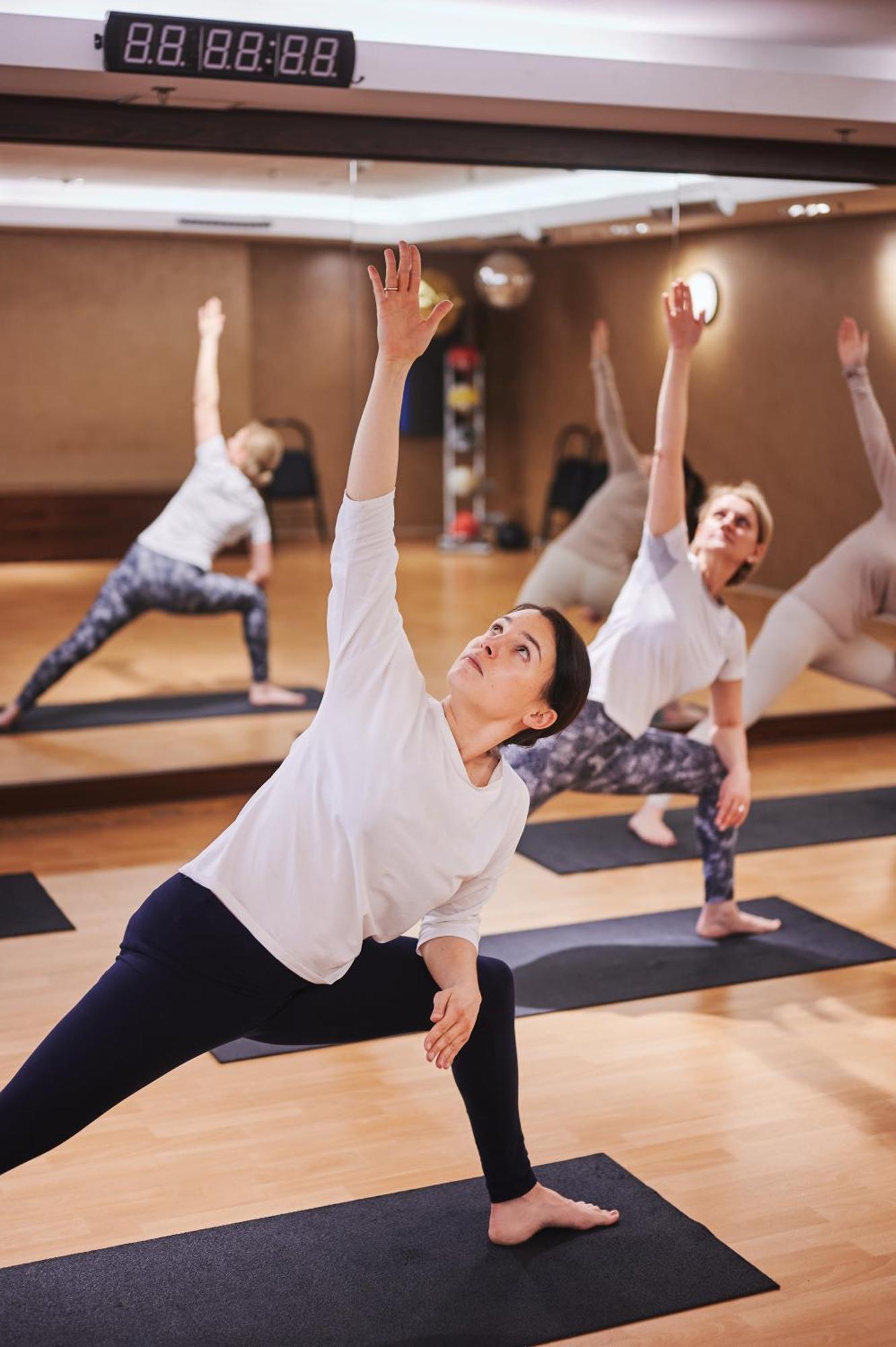 Sheraton Sopot Hotel מראה חיצוני תמונה A yoga class